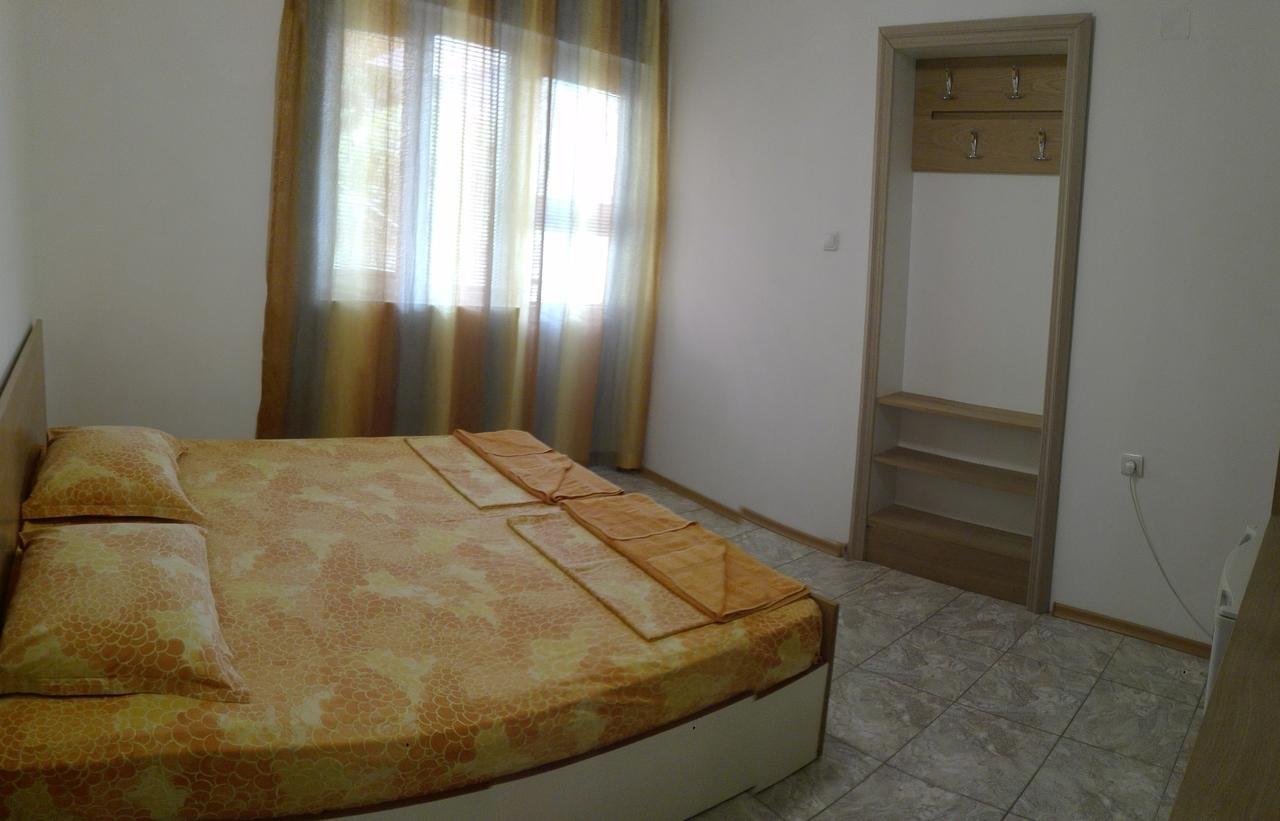 ביאלה Eleonor Guest House מראה חיצוני תמונה